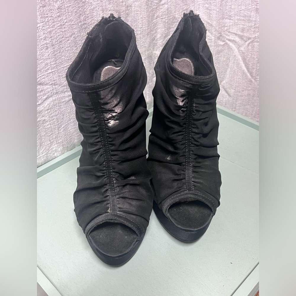 Chinese Laundry Heels